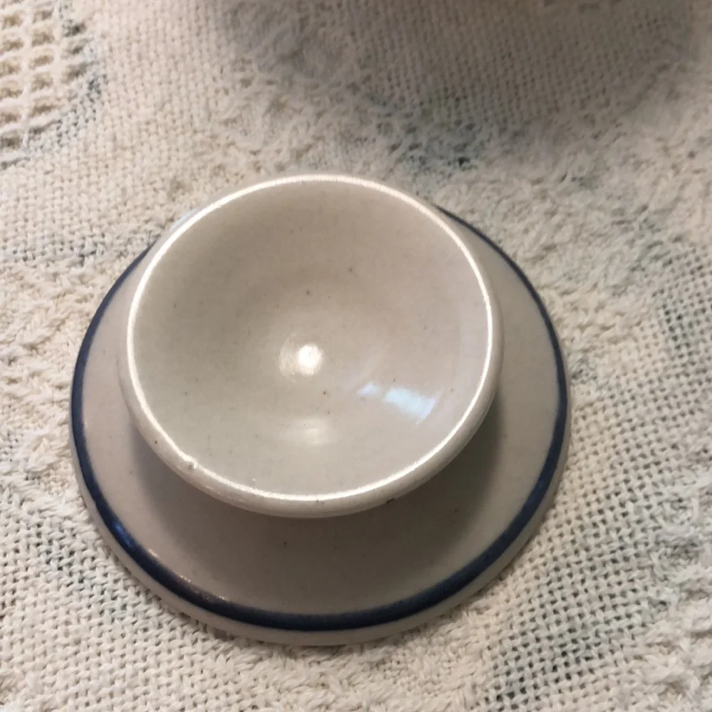 Vintage Hand Made and signed canister 7x4.5”